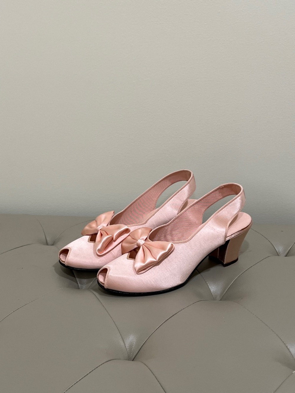 Daniel Green pink boudoir slippers